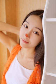 播放女流氓完整版电影